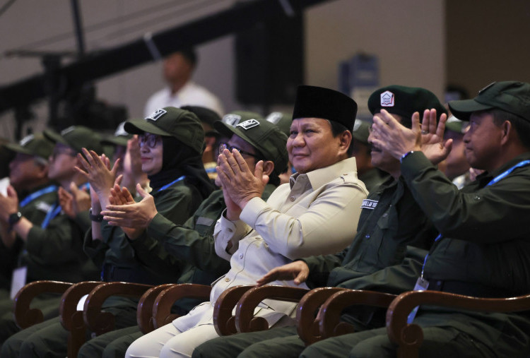 Pesan Haru dari Kupang: Siswi Sekolah Rakyat Bikin Prabowo Menitikkan Air Mata