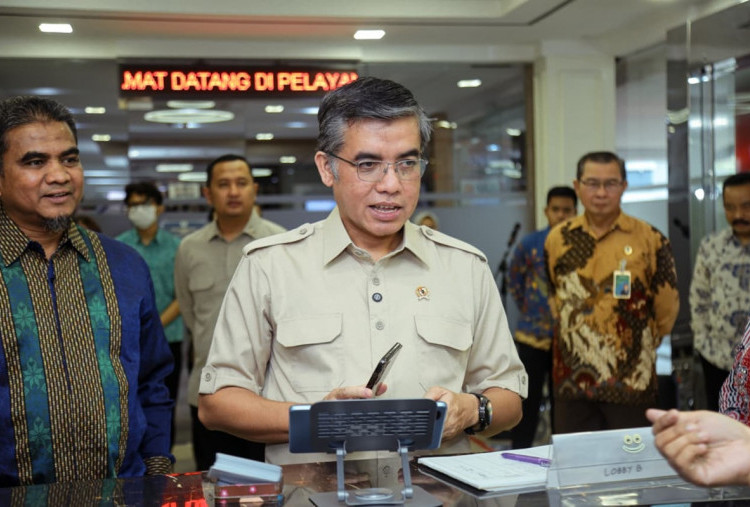 Menaker Pantau Posko THR 2026 Jelang Lebaran, Pastikan Hak Pekerja Terpenuhi