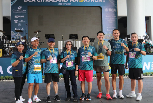 BCA  CitraLand Marathon 2023  yang mengambil start dan finish di sekitar kampus Universitas Ciputra itu diberangkatkan oleh  walikota Surabaya Eri Cahyadi.  Tampak juga beberapa pejabat dan  manajemen  CitraLand yang ikut berlari di  ajang itu. Mereka mengikuti  kategori yang bervariasi,  ada yang mengambil kategori 5 K hingga Half Marathon.  Tampak dalam foto Indah Kurnia , Anggota komisi XI DPR RI, Hendrik Sia - Kepala Kantor Wilayah III ,Frengky Chandra Kusuma - Direktur  Sony Ukar Dinata - Kepala KCU Bukit Darmo Boulevard ,Steering committee Citraland Marathon , Lauw Hendra ( Direktur Ciputra Grup ), Race Director Citraland Marathon Stevanus Hadi Chandra  dari  komunitas Weerun , Ketua Panitia Citraland Marathon, Nada Putri. ( city manager CitraLand Surabaya )