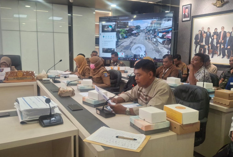PKL Pasar Tumpah Pakis Mengadu ke DPRD, Relokasi Dinilai Belum Siap