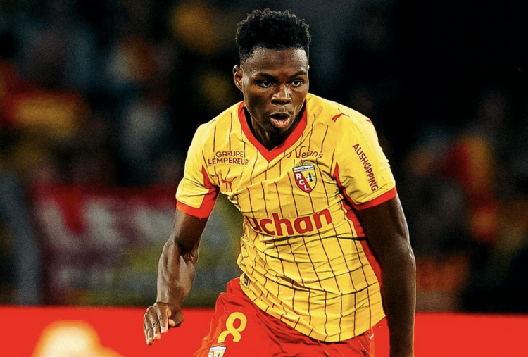 Manchester United Temukan 'Monster' Lini Tengah, Mamadou Sangare Bisa Jadi Transfer Paling Cerdas 