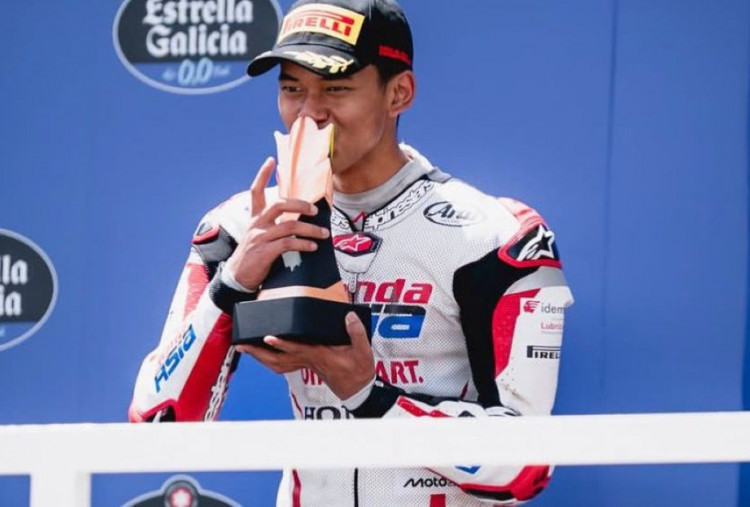 Mengenal Veda Ega Pratama, Pembalap Indonesia Pertama yang Naik Podium Moto3