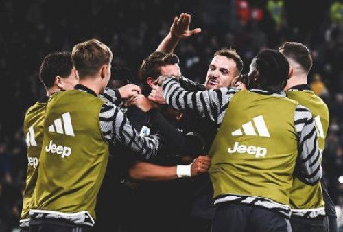 Juventus Puncaki Klasemen, Allegri: Inter Milan Favorit Scudetto