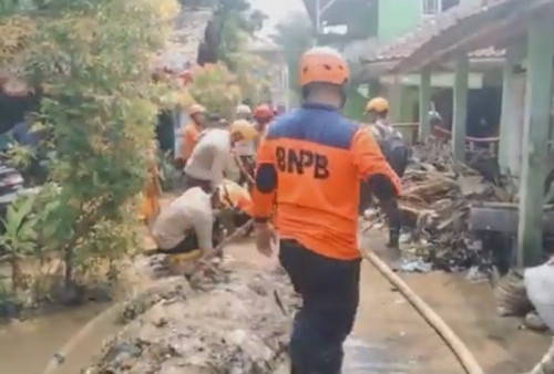 700 Warga Terdampak Banjir Bandang di Leuwisadeng Bogor, 200 Rumah Tertutup Lumpur