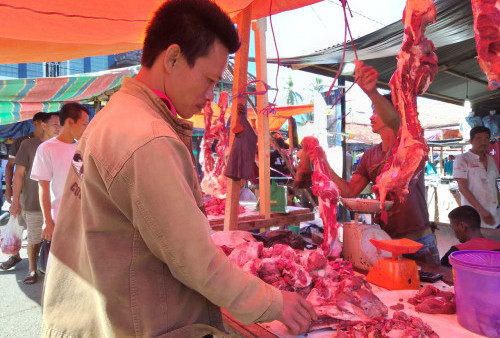 Daging Sapi dan Kerbau di Pasar Lawang Agung Ludes Terjual