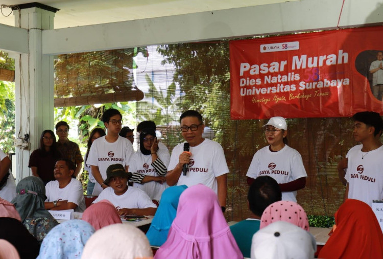 Ubaya Gelar Pasar Murah, Sediakan 1.000 Paket Sembako Untuk Warga