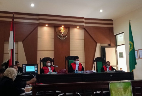 Terkait Sengketa Lahan Lintas Timur, Eksepsi Ditolak, Hakim Minta Jaksa Teruskan Perkara Dr Bastian