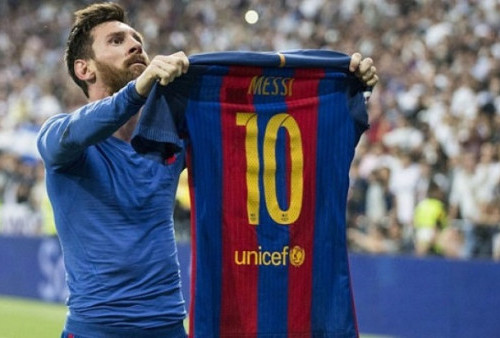 Fantastis! Jersey Lionel Messi saat Selebrasi di El Clasico 2017 Terjual Seharga Rp 6 Milliar