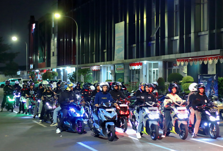 New Vario EVO 160 Jadi Teman Riding Malam, 150 Bikers Kompak Jelajah Tangerang