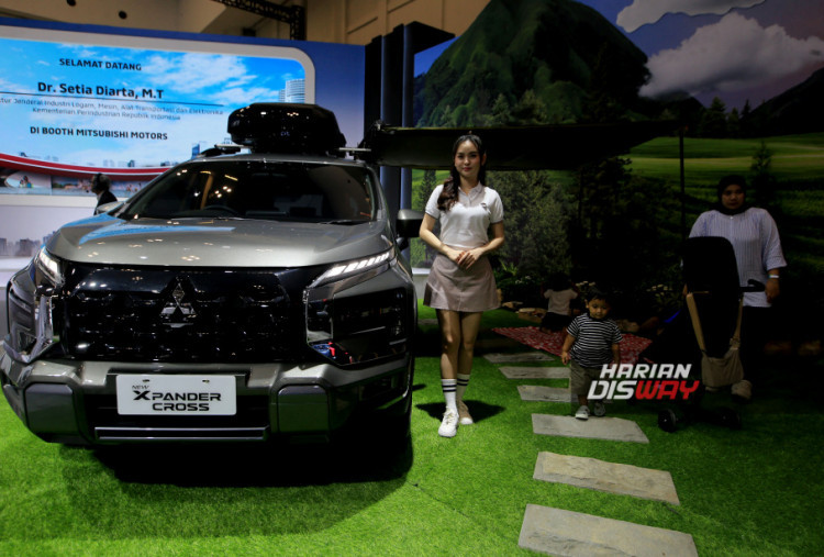 Selama GJAW 2025, pengunjung dapat menjelajahi berbagai model unggulan—mulai dari Destinator, Xforce, Xpander hingga New Pajero Sport—serta merasakan langsung karakter berkendara khas Mitsubishi melalui tujuh unit test drive. Seluruh rangkaian ini menjadi bukti konsistensi MMKSI dalam menghadirkan pengalaman mobilitas yang lengkap, andal, dan penuh makna bagi masyarakat Indonesia.