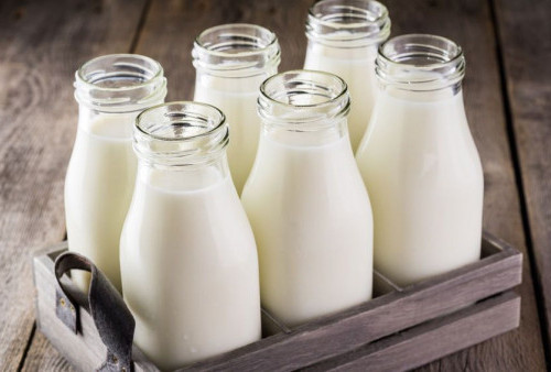 Studi Baru Ungkap Susu Sapi Terbukti Lebih Bernutrisi daripada Susu Nabati