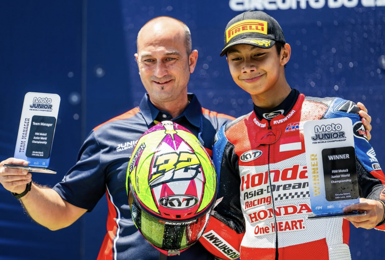 Juara Estoril Bikin Honda Terkesan, Kiandra Ramadhipa Berpeluang Tandem Veda Ega Pratama di Moto3 2027?