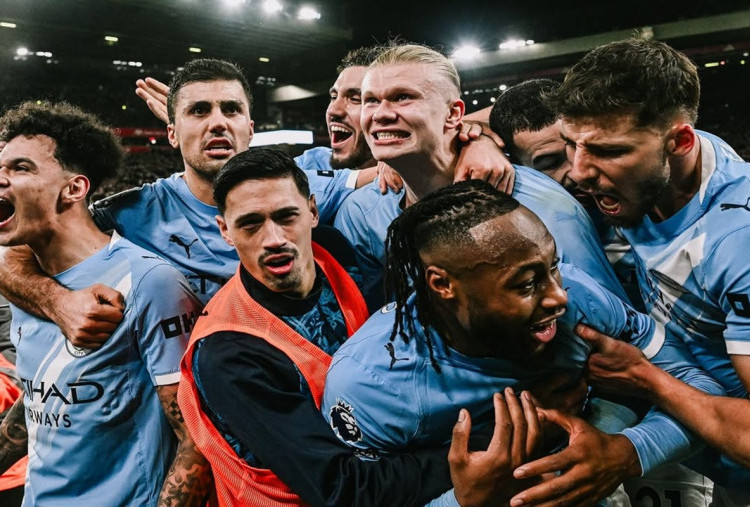 Gol Penalti Haaland Bungkam Anfield, Manchester City Bangkit di Menit Akhir