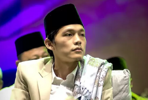 Pengakuan Gus Iqdam Sebut 'Orang Indonesia Aneh' Sering Menghujat: Bedes Po Ora Kamu Itu?