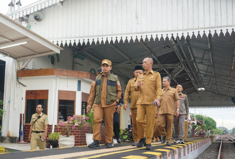 100 Hari Pemerintahan Adi Wibowo di Kota Pasuruan, Gandeng KAI Benahi Wajah Stasiun Kota 