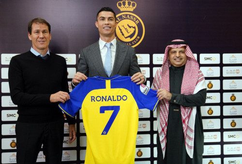 Sabar, Debut Ronaldo di Al Nassr Masih Lama