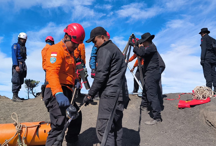 Evakuasi Pendaki Brazil di Gunung Rinjani, Petugas Berhasil Dekati Lokasi Juliana 