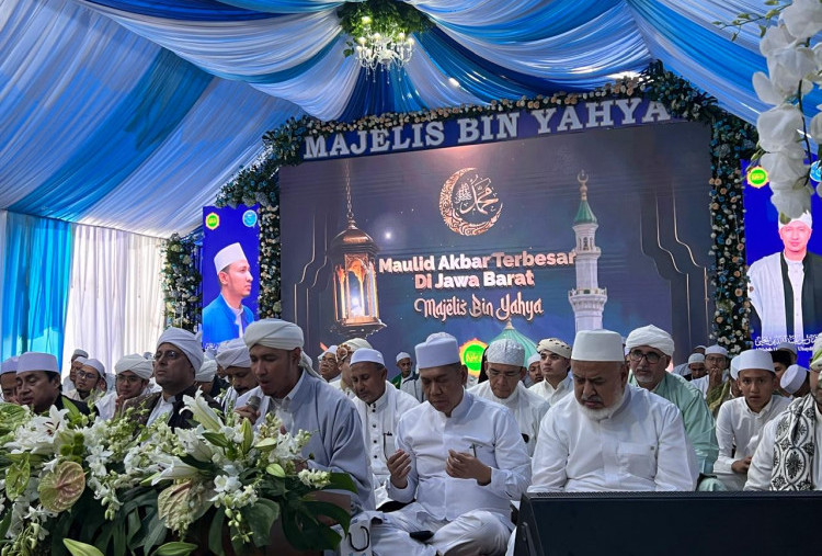 Hadir di Majelis Usman Bin Yahya, Adies Kadir Kenang Kisah Kesembuhannya