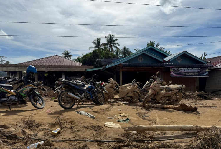 Tapanuli Tengah Masih Terisolasi: 125 Orang Meninggal dan Akses Terputus