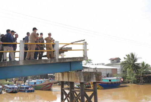 Agustus 2022 Perbaikan Jembatan Penghubung Desa Karang Rejo-Karang Makmur