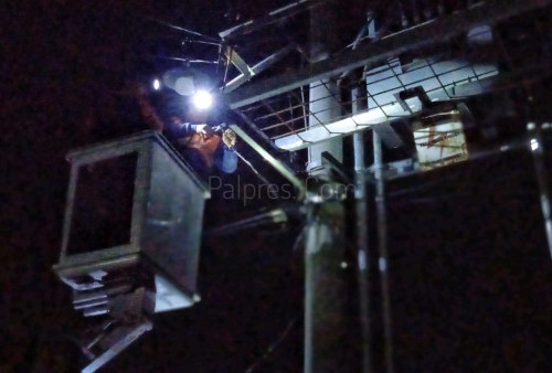 Warga Keluhkan Minimnya Lampu Jalan, Malam Ini Dinas PRKP Palembang Langsung Lakukan Perbaikan