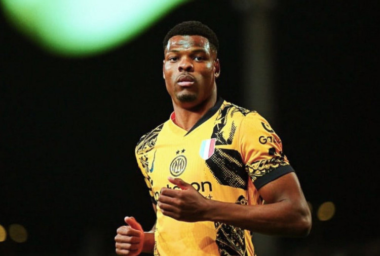 Barcelona Incar Denzel Dumfries, Bek Sayap Andalan Inter Milan