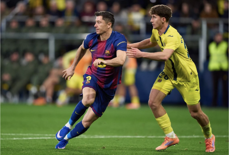 Robert Lewandowski Lampaui Ronaldo, Kini di Ambang Sejarah Samai Rekor Messi di Liga Champions