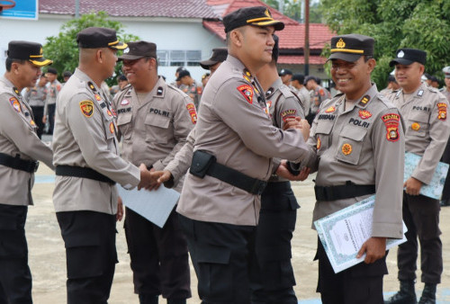 23 Personel Polres Mura Terima Penghargaan, Salah Satunya Karena Menang Gugatan Tanah