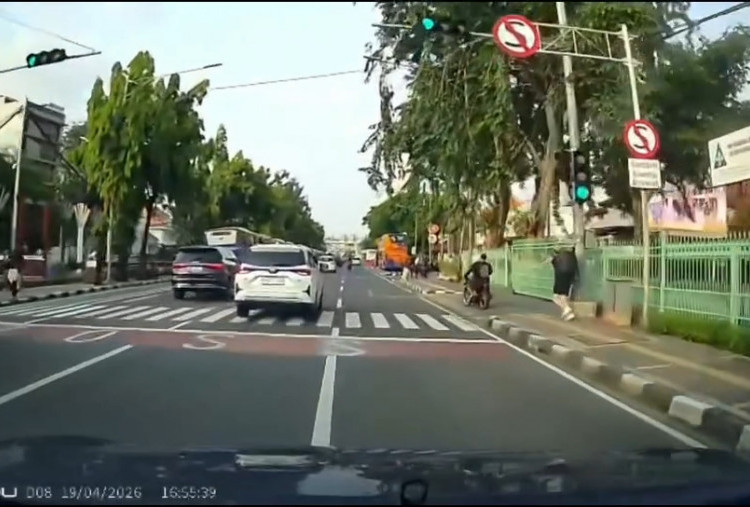 WNA Jerman Dijambret di Pasar Baru, HP Samsung S23 Raib Dirampas Pemotor