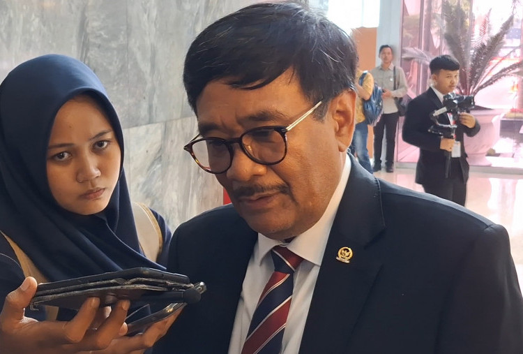 Dua Tahun Pemerintahan Prabowo, Djarot PDIP Soroti Karhutla hingga IHSG dan Rupiah Melemah