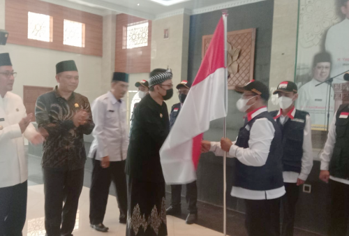 Pemberangkatan Calon Jemaah Haji 2022 Kabupaten Tasikmalaya 