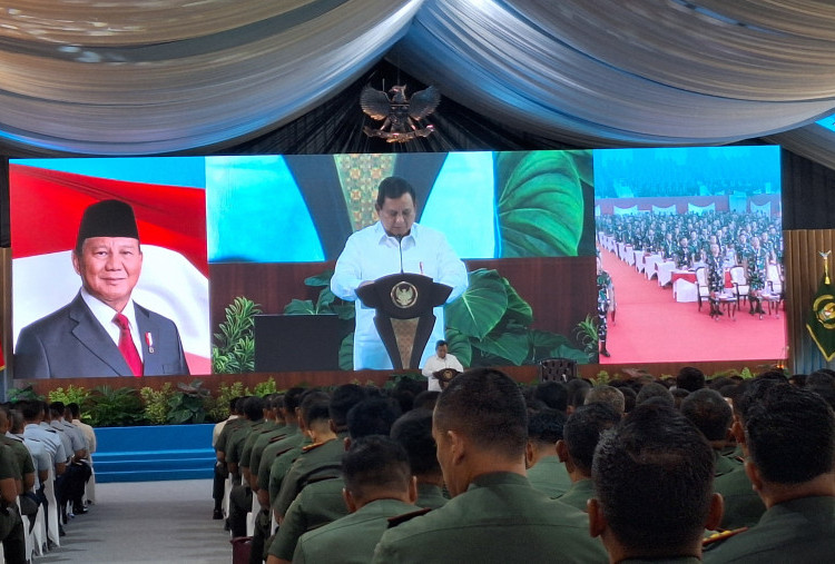 Prabowo ke Komandan TNI: Lindungi Negara Tak Bisa Cuma Teori dan Kata-kata