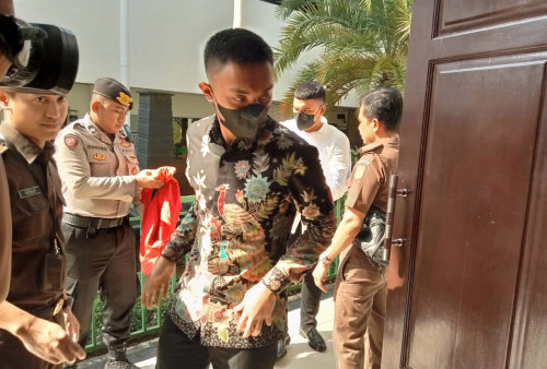 Jaksa Tegur Mario Dandy Pakai Batik di Persidangan : Mohon Pakaiannya Hitam Putih Saja ya