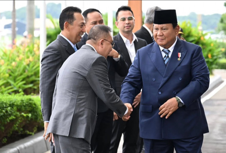 Terbang ke Inggris, Prabowo Dijadwalkan Bertemu PM Inggris dan Raja Charles III
