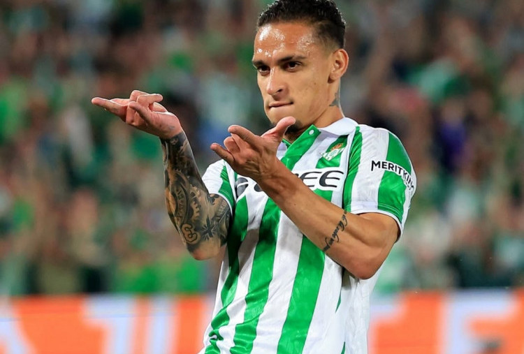 Real Betis Unggul Tipis 2-1 atas Fiorentina di Semifinal Liga Konferensi UEFA