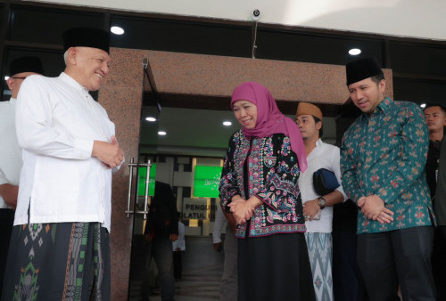 Khofifah-Emil Bersama Ulama PWNU Jatim Bahas Pendidikan 