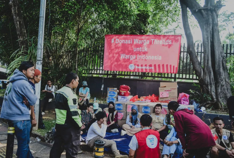 Demo BEM UI Tanpa Almamater  Libatkan 10.000 Orang di Bundaran HI, Ini Alasannya