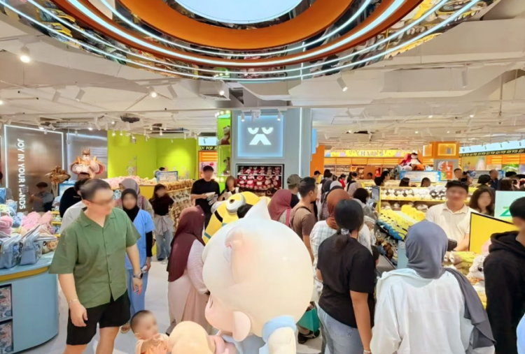 Bukan Sekadar Belanja, Rekomendasi Toko Ritel Interaktif di Semarang yang Bikin Betah