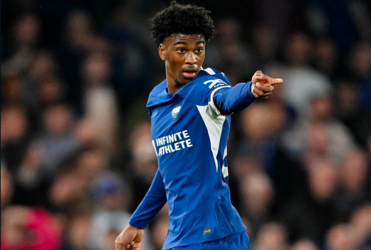 Chelsea Tolak Tawaran Menggiurkan Manchester United, Josh Acheampong Dicap Pemain Tak Tersentuh