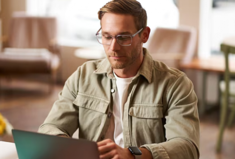 Ingin Bekerja dari Rumah? Ini 6 Pekerjaan Freelance yang Bisa Dicoba