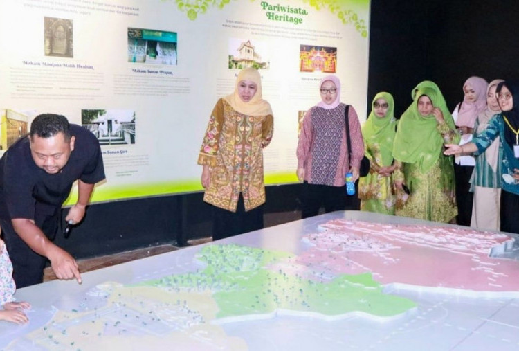 Kunjungi Islamic Center Gresik Universal Science, Gubernur Khofifah Sebut Layak Jadi Eduwisata Baru 