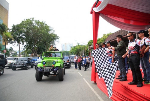 Herman Deru : Kontes Mobil Klasik Diharapkan Dapat Berefek Positif Bagi Bisnis Otomotif di Sumsel