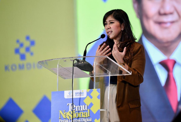 Menkomdigi Apresiasi Relawan Literasi Digital yang Tetap Dampingi Warga Terdampak Bencana di Sumatra