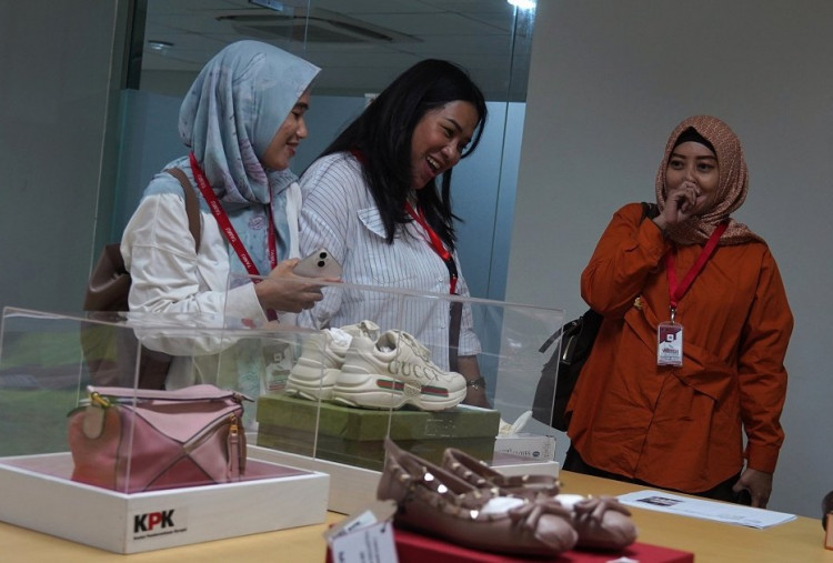 KPK Lelang 25 Aset Rampasan Korupsi Senilai Rp26,2 Miliar Melalui Sistem Daring