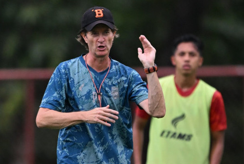 Borneo FC Nyaman di Puncak, Kontrak Pieter Huistra Diperpanjang Hingga 2025