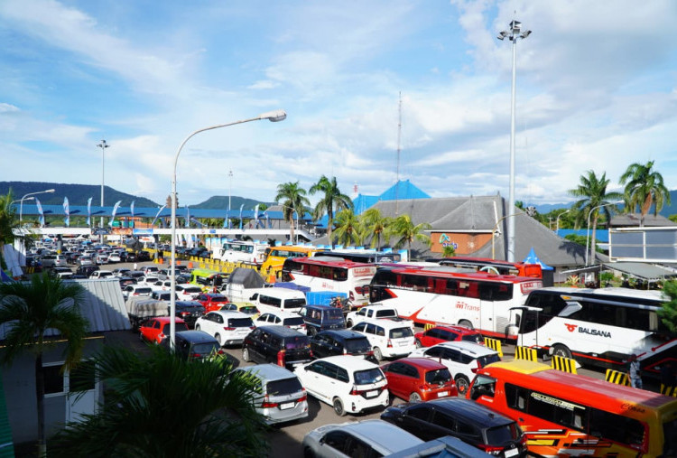 ASDP Tuntaskan Antrean Gilimanuk, Seluruh Kendaraan Telah Masuk Buffer Zone