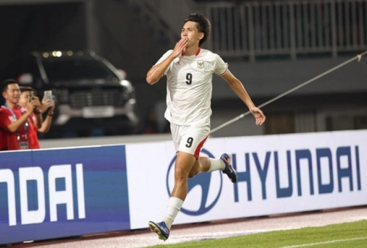 Punya Tinggi 2 Meter, Media Vietnam Sebut Mitchell Lee Baker Jadi Ancaman di Piala AFF 2026