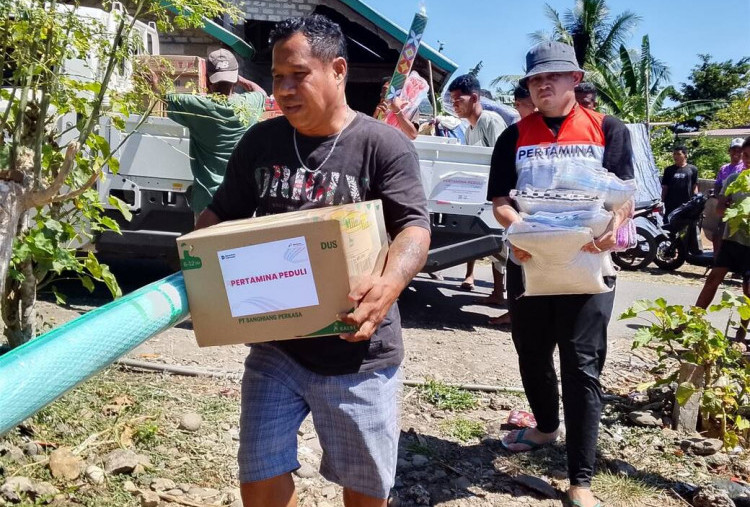 Pertamina NRE Salurkan Bantuan untuk Warga Watubaur NTT yang Masih Pulihkan Diri Pascabencana