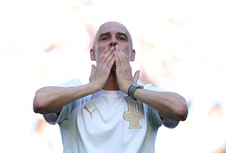 Pep Guardiola Menangis di Laga Perpisahan, Akui Sudah Sangat Lelah