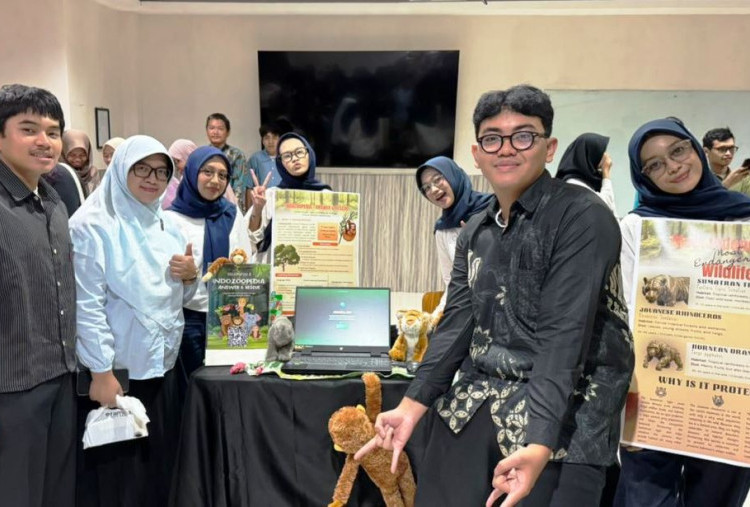 Virtual Project Exhibition Unair: Kolaborasi Teknologi dan Bahasa, Selipkan Reading Comprehension dalam Gim